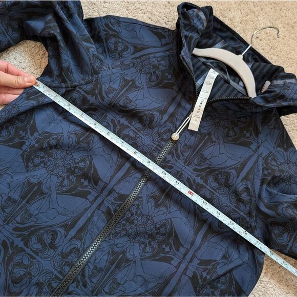 Lululemon ‘Apres Yoga’ Navy Blue Long Hooded Jacket, size 6 - Picture 7 of 8